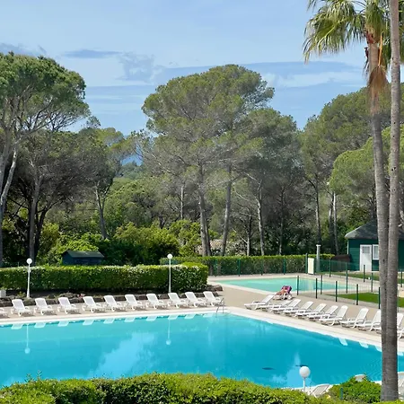 Appartement 4 Personnes Entierement Renove En Oct 25 Domaine De Valescure Apartment *